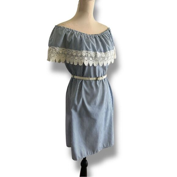 Urbanology Blue Striped Off-Shoulder Sundress with Lace Trim, Medium - Picture 4 of 8